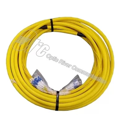 Cablu de fibră optică multimodă preterminat cu 24 fire